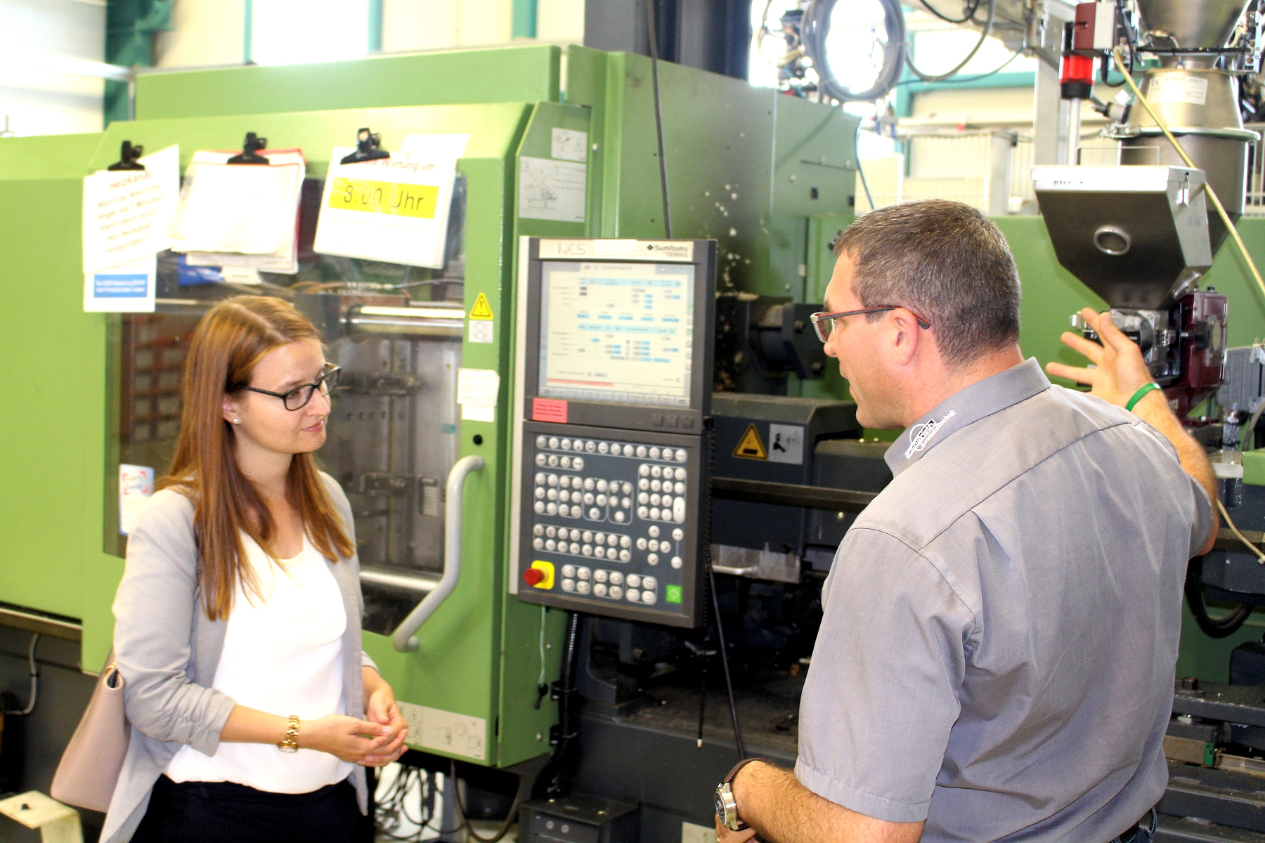 Am Montag besuchte die Bundestagsabgeordnete für Ulm und den Alb-Donau-Kreis Ronja Kemmer drei Betriebe auf der Laichinger Alb